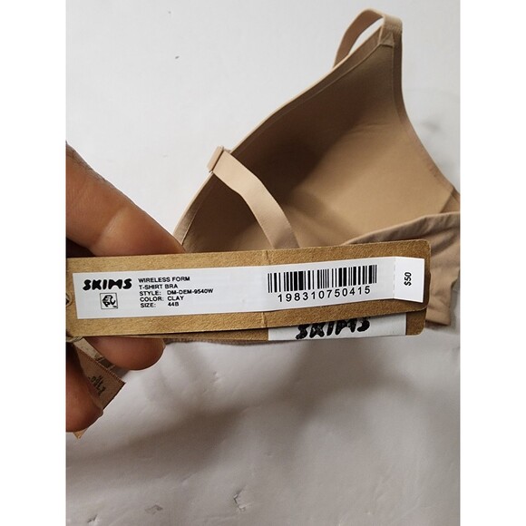 Skims Wireless Form Demi T-Shirt Bra Womens 44B Clay - Picture 5 of 7